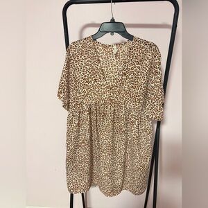 mts Leopard Print V-Neck Short Sleeve Dress with Empire Waist, Medium